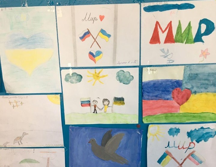 На Полтавщине разразился скандал с флагом России на детских рисунках