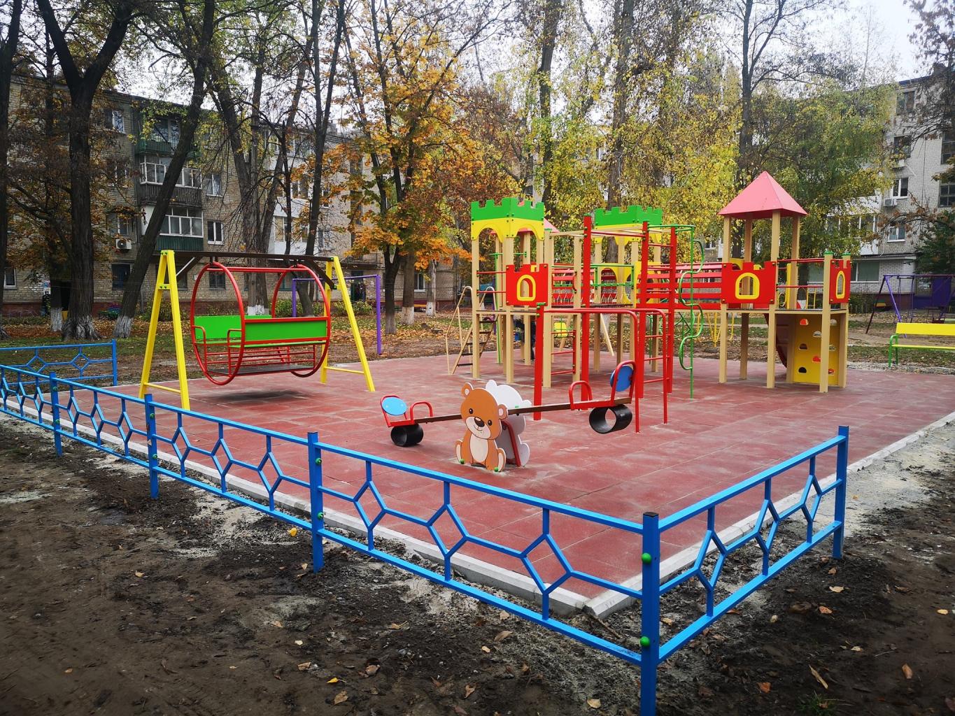 В Кременчуге открыли детскую площадку благодаря "Общественному бюджету"