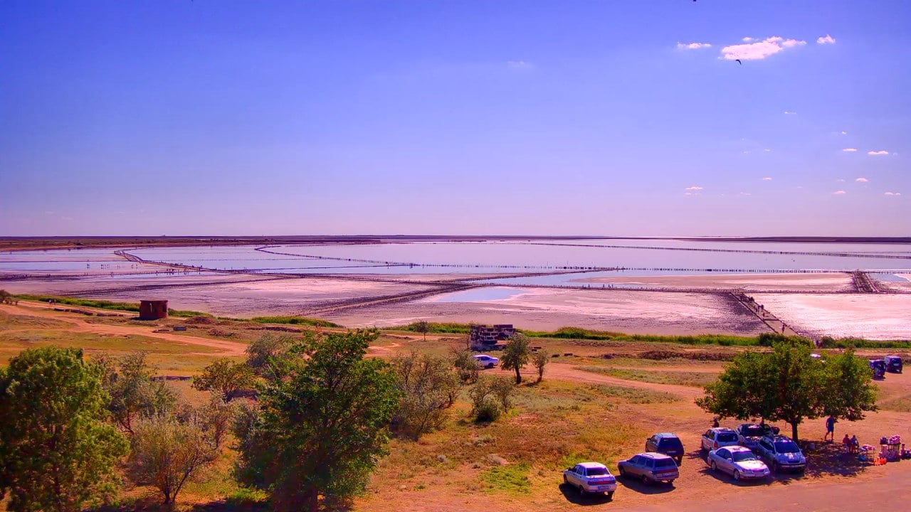 На одном из чудес Украины - Розовом озере - установили онлайн веб-камеру