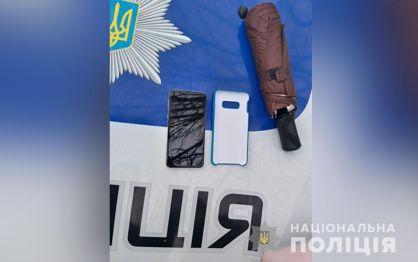 На Полтавщине полиция задержала подозреваемого в совершении разбойных нападений на двух полтавчанок