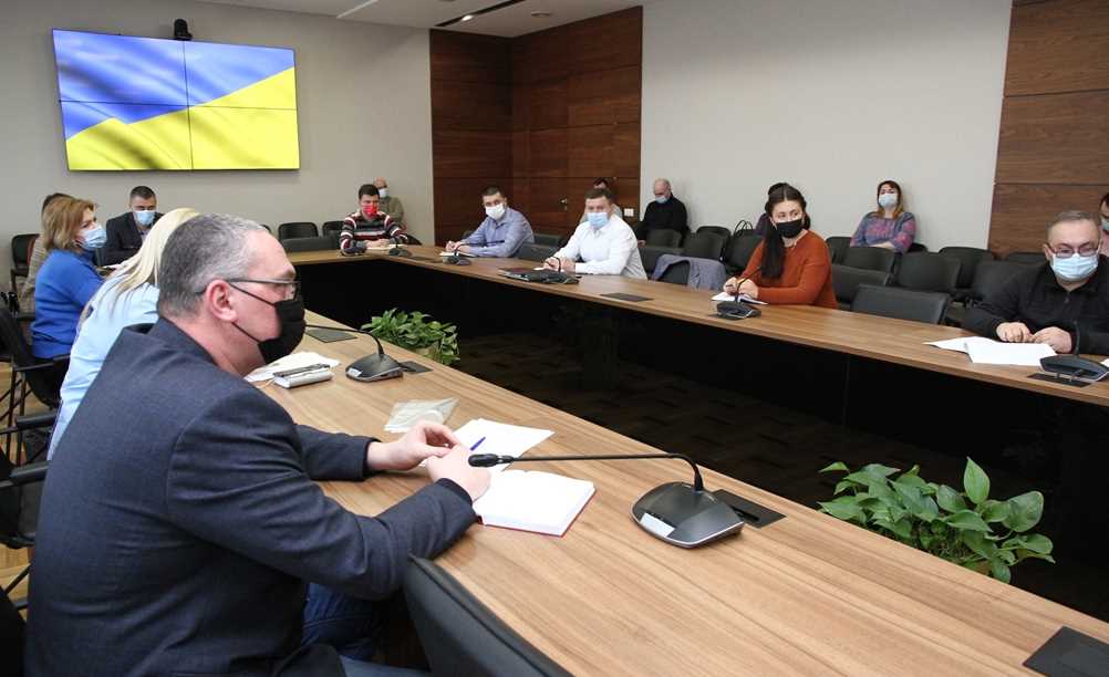 Председатель Полтавской облгосадминистрации Олег Синегубов встретился с представителями крупных торговых сетей