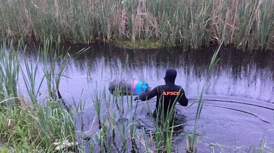 В Кременчугском районе спасатели изъяли из воды тело мужчины