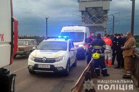 Полицейские спасли жизнь мужчины в Кременчуге