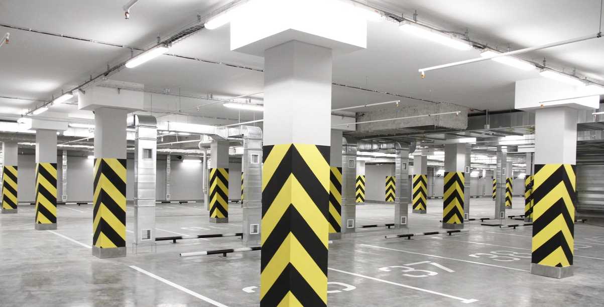 В областном центре завершили строительство подземного паркинга для карет «скорой»