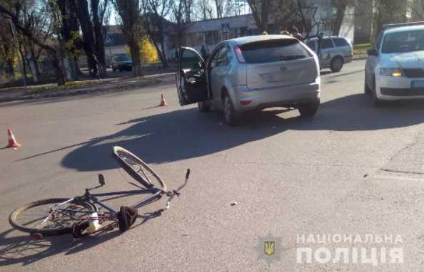 Полиция Полтавщины устанавливает обстоятельства ДТП, в результате которого разбилась велосипедистка