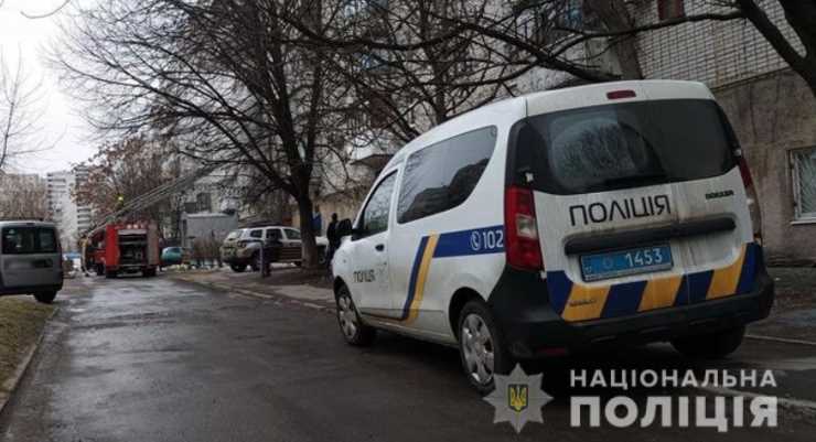 Полиция Полтавщины устанавливает обстоятельства пожара и гибели человека в многоэтажке в Кременчуге