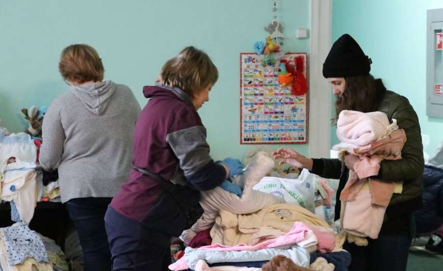 В Полтаве в пункты выдачи гуманитарной помощи ежедневно обращается около 2 тысяч человек