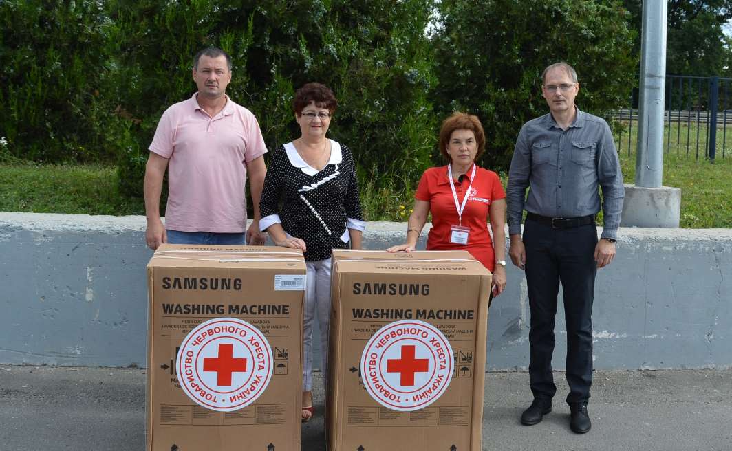 Дитячі будинки-інтернати області отримали гуманітарну допомогу від Товариства Червоного Хреста України