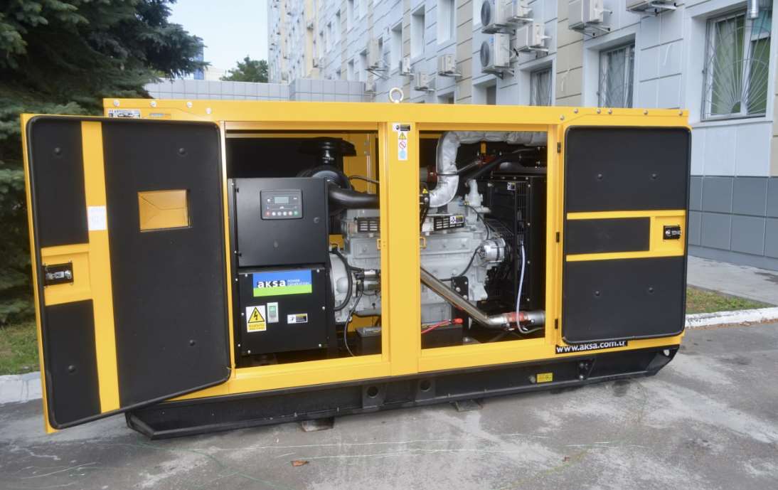 Полтавщина получила шесть мощных генераторов на 220 и 110 кВт