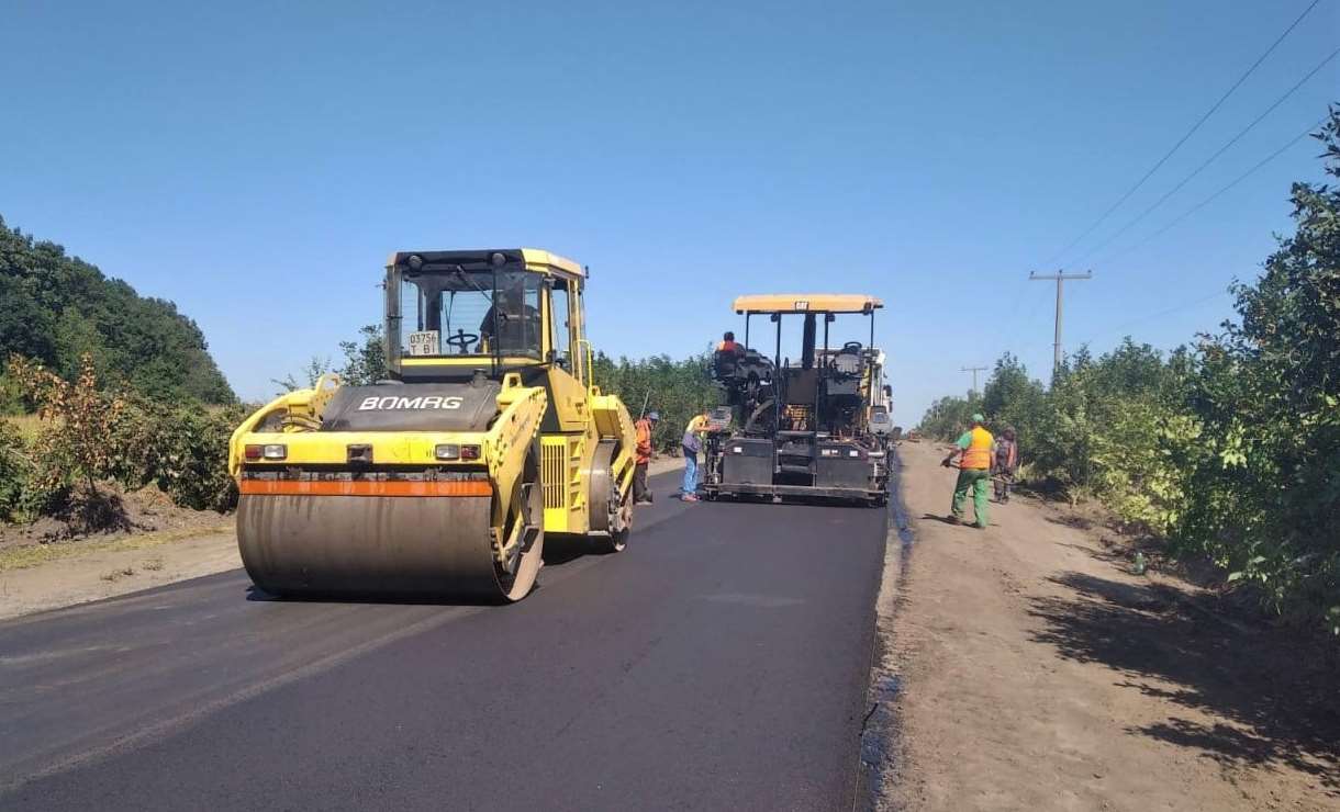 В общинах области продолжается ямочный ремонт местных дорог