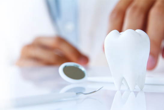 Пломбирование зубов: что нужно знать о процедуре?