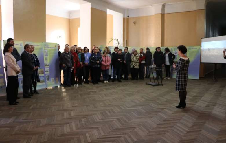 В педагогическом университете открылась выставка "Мазепинцы - поборники независимости Украины"