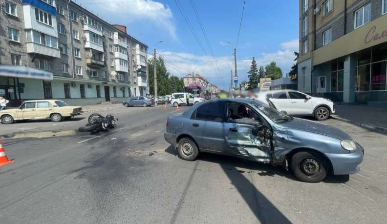 На Полтавщине полиция расследует два ДТП, в которых пострадал малолетний ребенок и мотоциклист