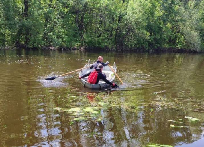 На Полтавщині поліція встановлює обставини смерті чоловіка, тіло якого виявили у річці