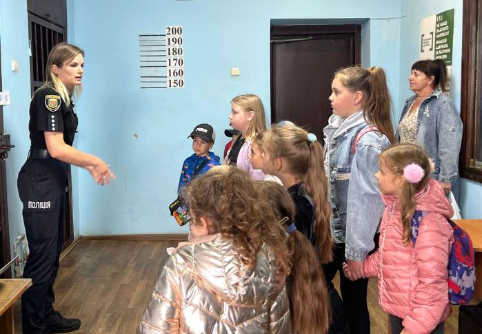 На Полтавщині діти ознайомилися зі специфікою роботи Лубенського райвідділу поліції