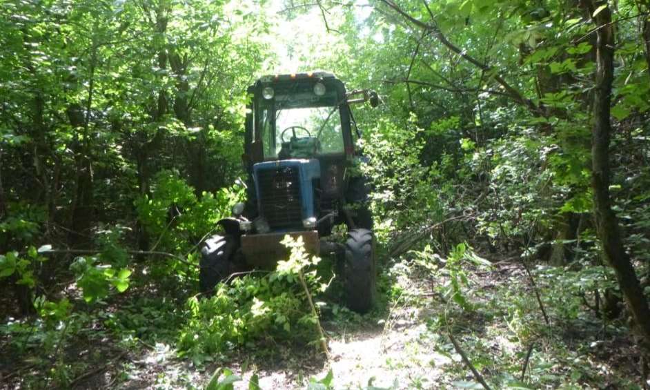 Поліцейські Полтавщини встановили чоловіка, причетного до незаконного заволодіння трактором у Миргородському районі