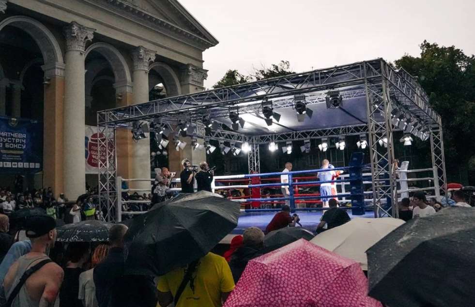 В Полтаве провели матчевую встречу по боксу в поддержку воинов ВСУ