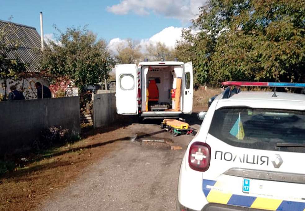 На Полтавщині поліція встановлює обставини отруєння родини з Глобинщини