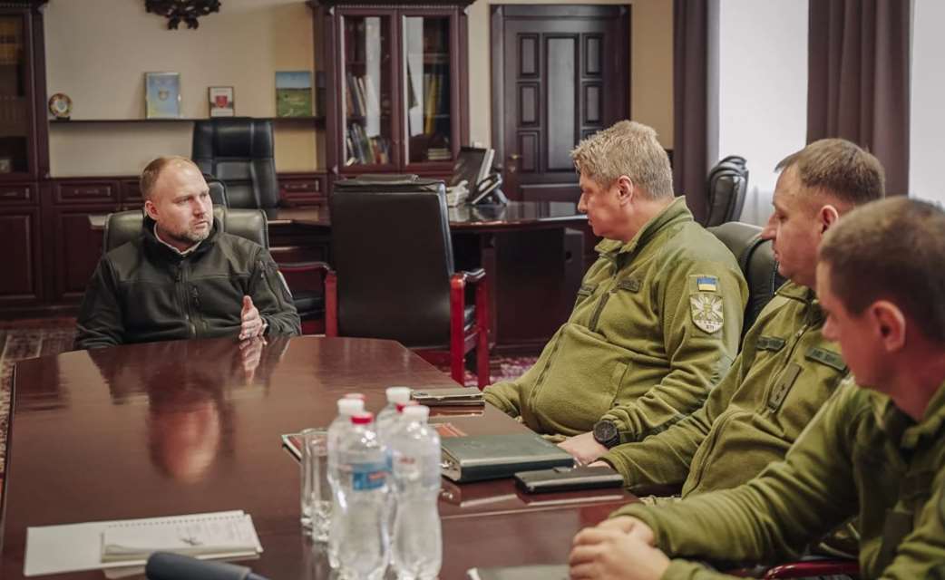Начальник Полтавской ОГА Филипп Пронин провел встречи с военными