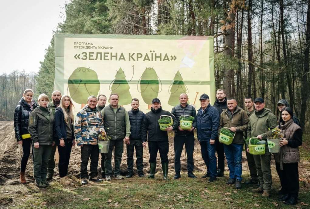 На Полтавщині висадили 1500 дерев у межах програми «Зелена країна»