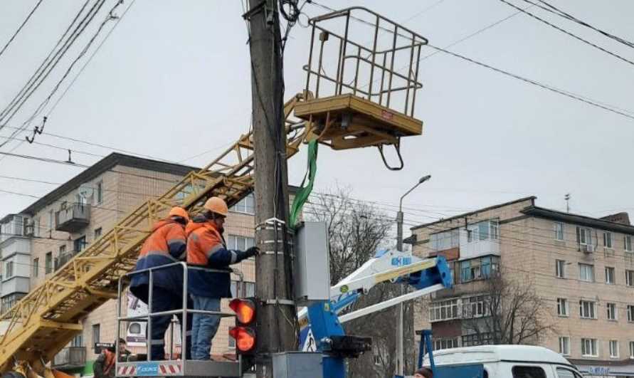 У Полтаві встановлюють безперебійні блоки живлення світлофорів