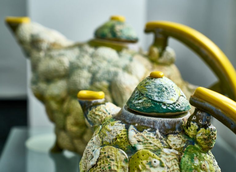 В музее на Полтавщине открыли выставку керамистов из 10 стран