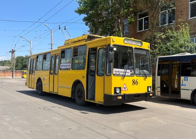 У Полтаві планують набір другої групи водіїв тролейбусів