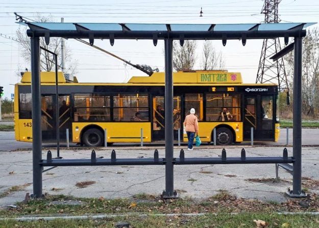 Остановки в центре Полтавы планируют сделать безбарьерными