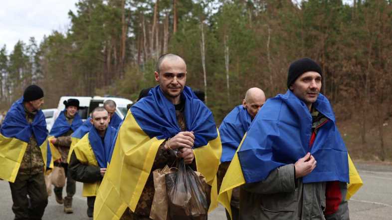 Троє захисників з Полтавщини повернулись з полону