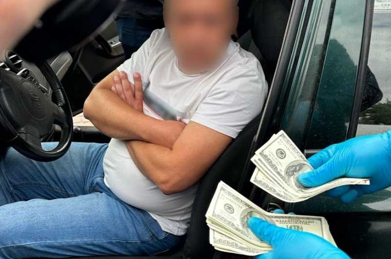 В Полтаве чиновника подозревают в вымогательстве взятки за землю для участников АТО
