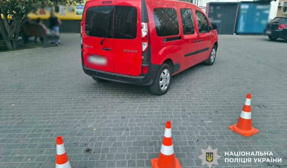 В Щербанях под колесами авто пострадала женщина-пешеход