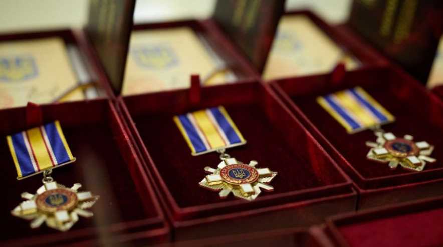 Президент України нагородив чотирьох енергетиків Полтавщини за мужність і самовідданість