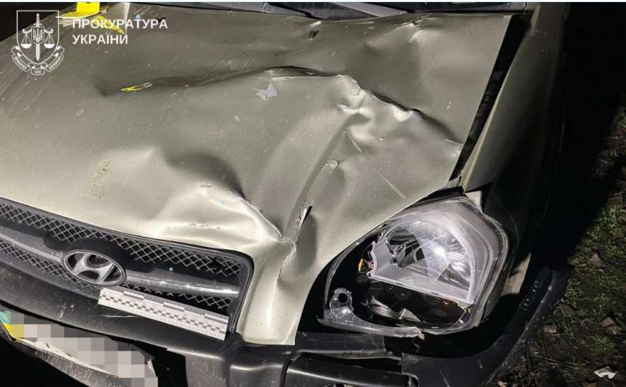 В Карловке нетрезвый полицейский автомобилем сбил двух несовершеннолетних сестер — дети погибли на месте