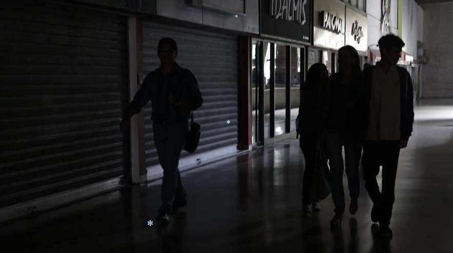 На Полтавщині вимкнуть підсвітку вивісок, рекламних щитів та вітрин