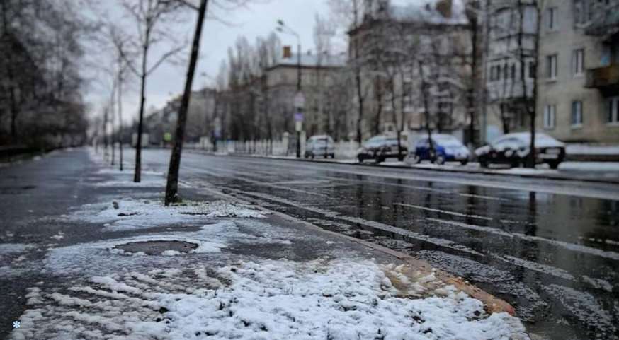 В Полтавской области сохранится облачная, влажная погода и гололедица на дорогах