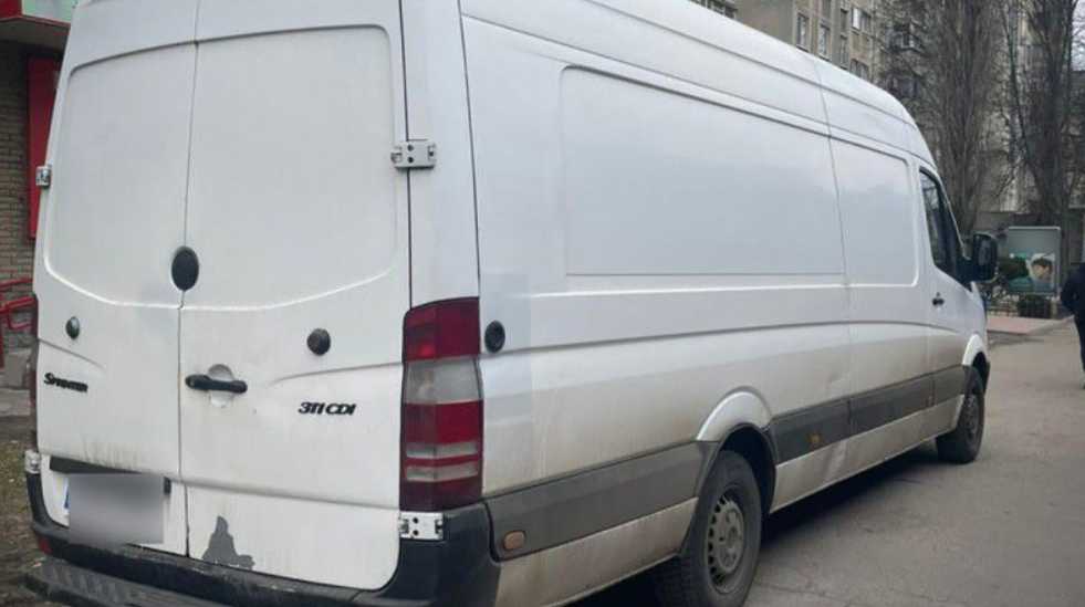 У Кременчуці автомобіль наїхав на пішохода