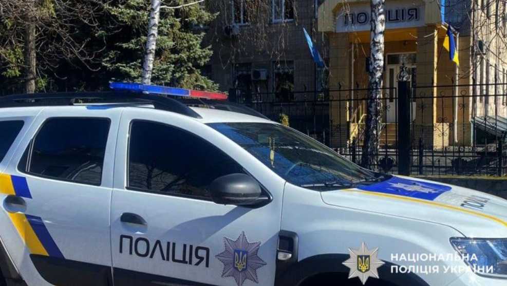 У Кременчуці затримали грабіжника, який пограбував чоловіка біля магазину