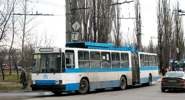 В Кременчуге украли контактную сеть троллейбусов